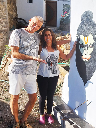Anfitriones-Retiros-Eden-Garden-Comares